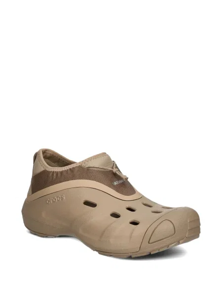 Sneakerși Crocs maro