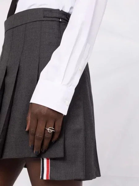 Plisované mini plisované sukně Thom Browne šedé