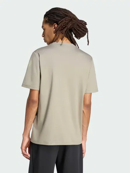 Футболка Adidas зеленая