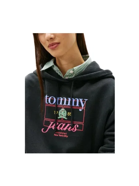 Tommy Jeans bluza z kapturem z nadrukiem czarny