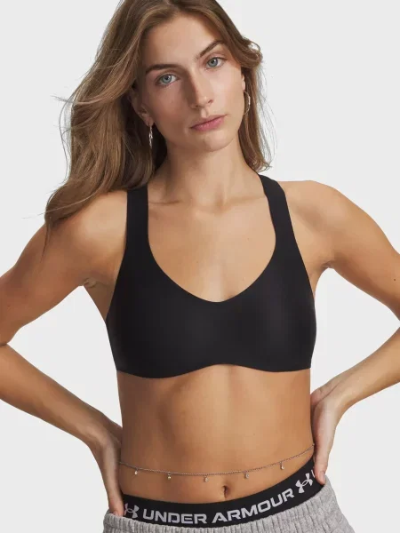 Спортивный топ Under Armour черный