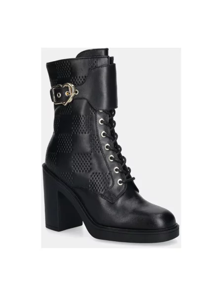 Botki Love Moschino skórzane w serca czarne