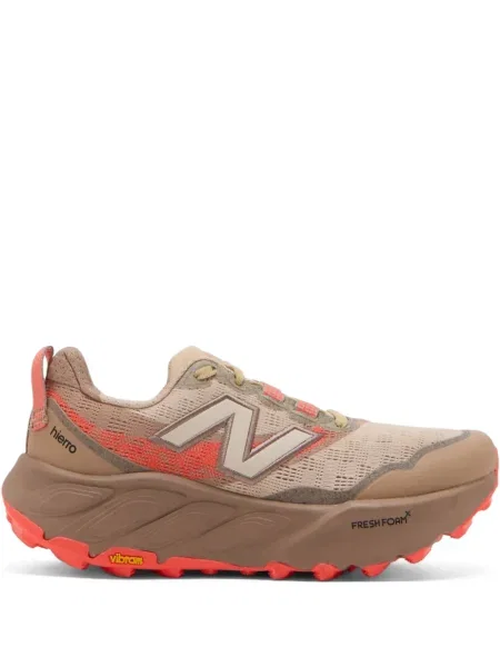 Mrežaste tenisice New Balance Fresh Foam s vezicama crna