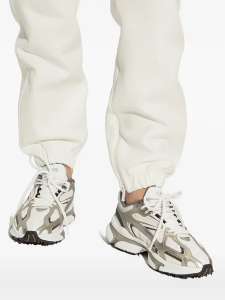 Sneakerși Lacoste cu șireturi din dantelă alb