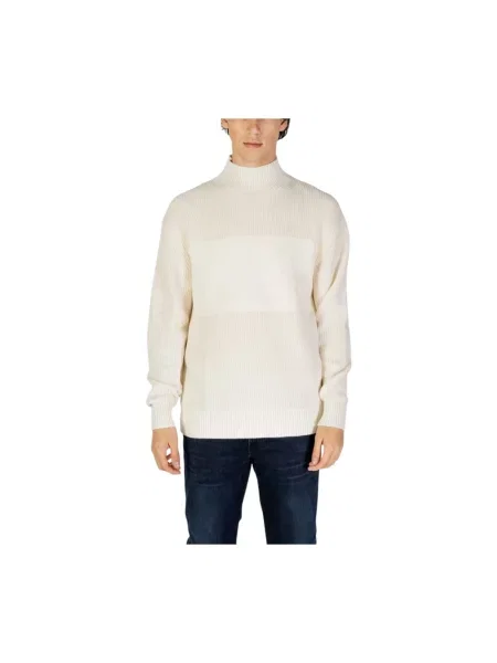 Sweter z golfem Calvin Klein biały