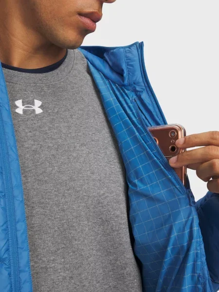 Пуховик Under Armour с капюшоном голубой