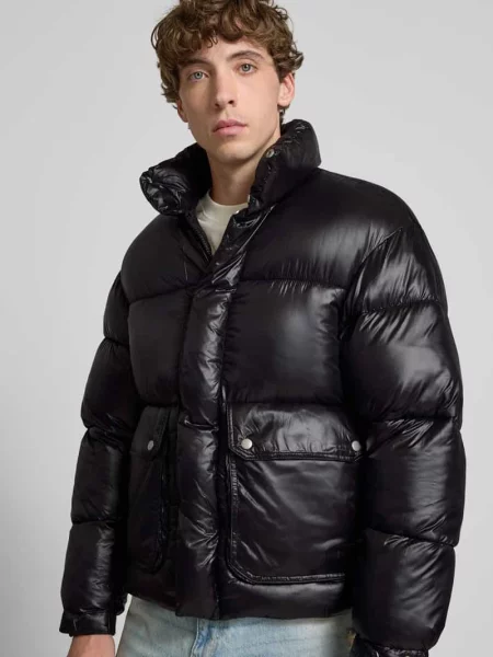 Kurtka w stylu puffer o kroju regular fit z z patką model YORK' Jack & Jones czarna