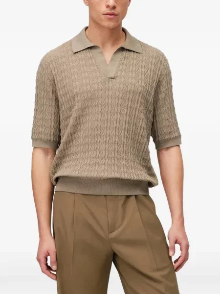 Scurt tricou Retori