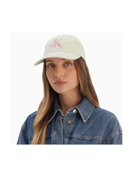 Kapa Calvin Klein Jeans s vezom bež