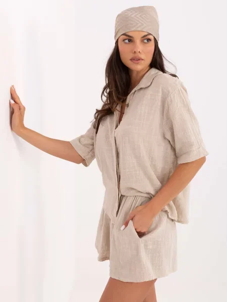 Szorty Och Bella beżowe