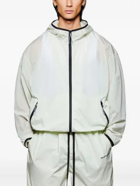 Яке Mki Miyuki Zoku с качулка бяло