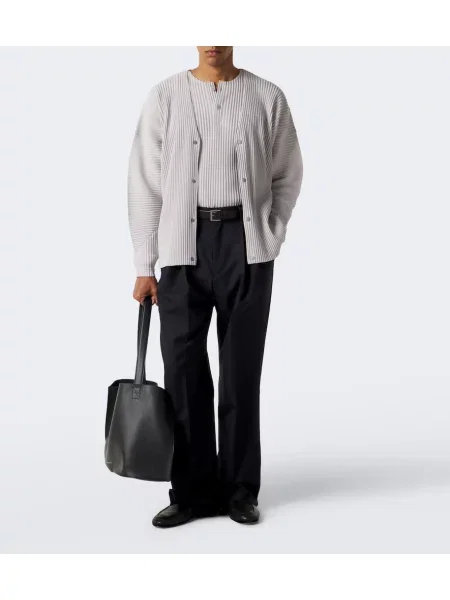 Bunda Homme Plissé Issey Miyake sivá