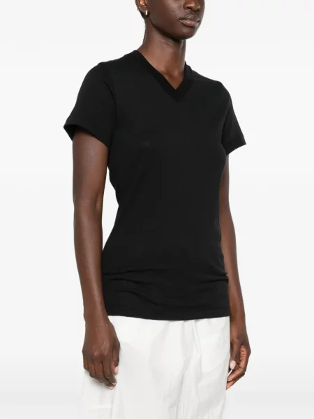 Tricou Toteme cu decolteu în V negru