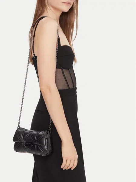 Torebka Emporio Armani czarna
