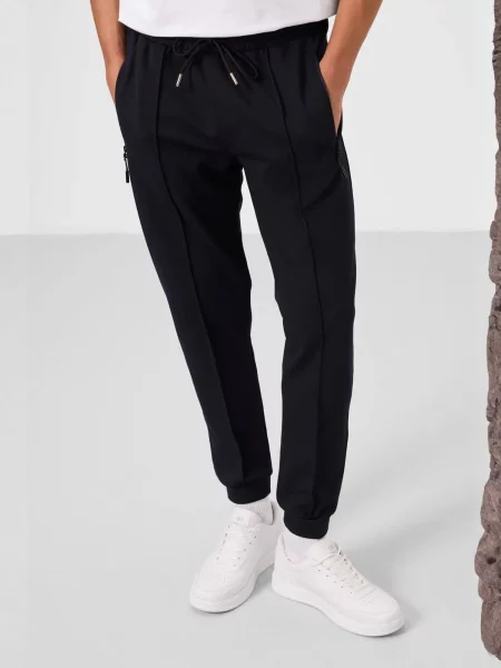 Tommy Life Sportovní kalhoty Jogginghose' černá