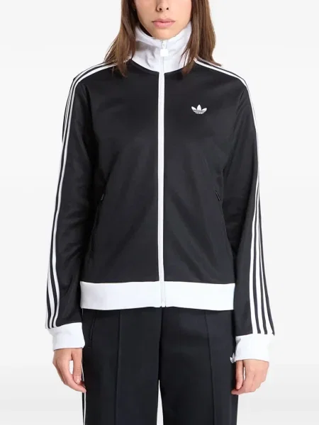 Pălărie Adidas cu dungi cu platformă din jerseu alb
