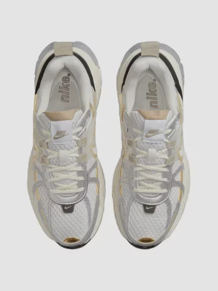 Кросівки NIKE Run штучна шкіра/текстиль бежевий