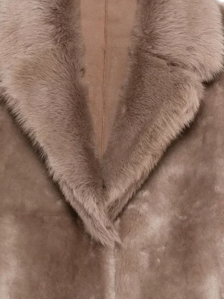 Szeroki baranica kożuch Liska brązowy