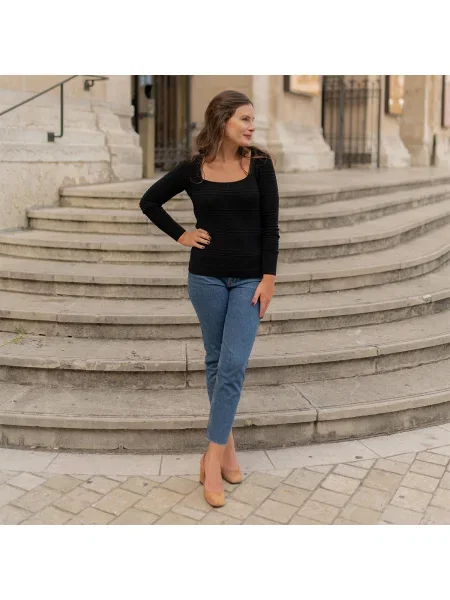 Ruha Céleste fekete