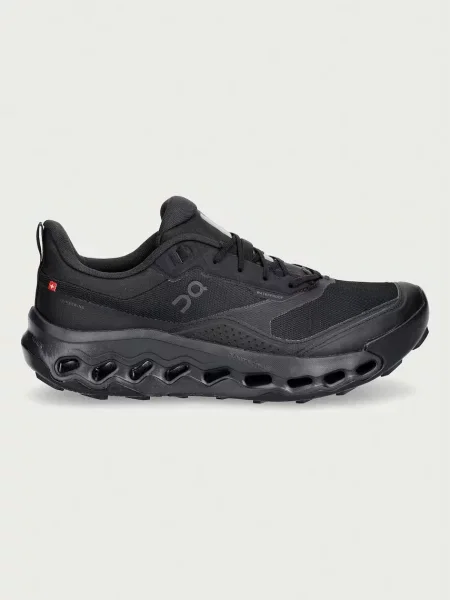 Pantofi On negru