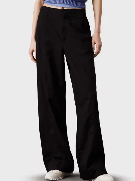 Штани Calvin Klein Jeans без кісточок чорні