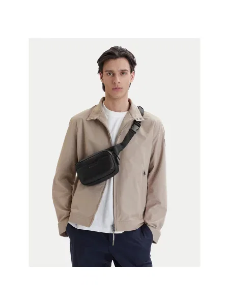Armani Exchange Torbica za okrog pasu﻿ črna