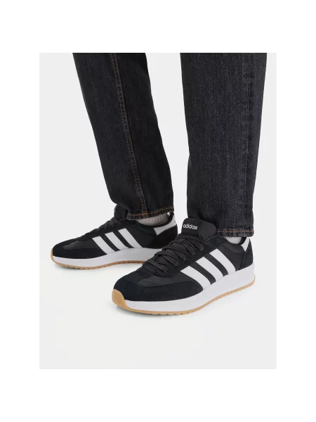 Sneakersy adidas Run černá
