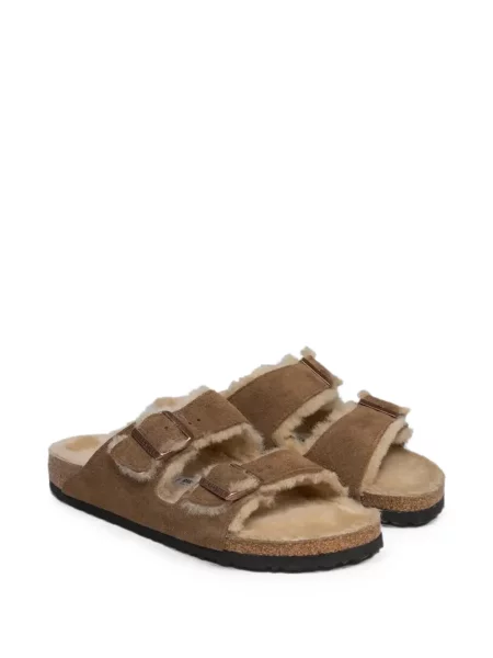 Avikailio sandalai Birkenstock su sagtimis ruda