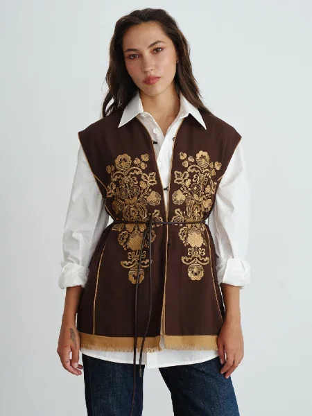 Класичний жилет RicaMare коричневий