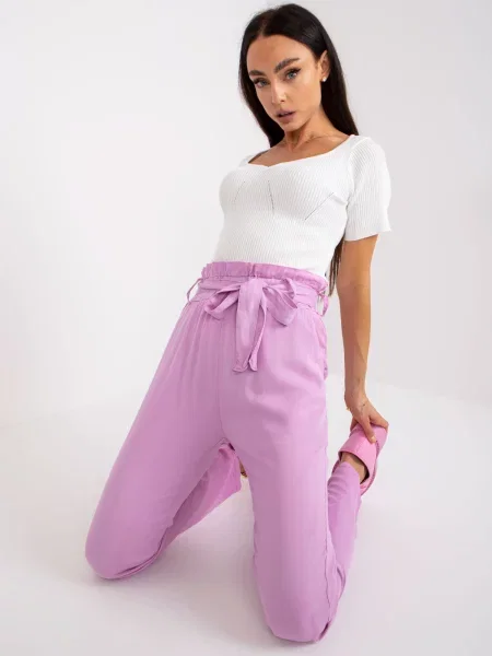 Pantaloni Fashionhunters cu talie înaltă violet