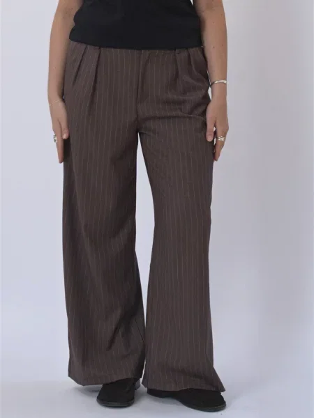 TEESHOPPEN Pantaloni Paloma maro