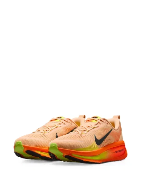 Vestă Nike cu imagine alergare maro