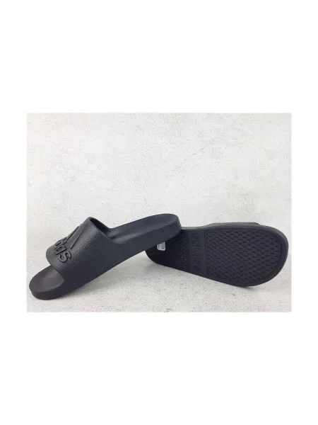 Félcipo Adidas fekete