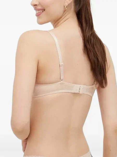 Sutien Chantelle cu funde din dantelă