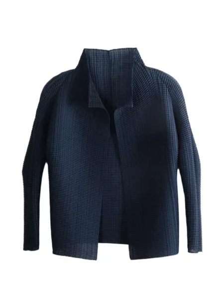 Geacă Issey Miyake albastru