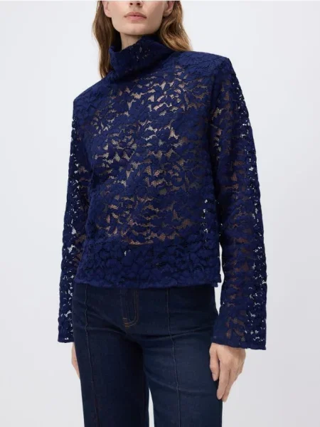 Reserved Ažúrová roláková blúzka kobaltová