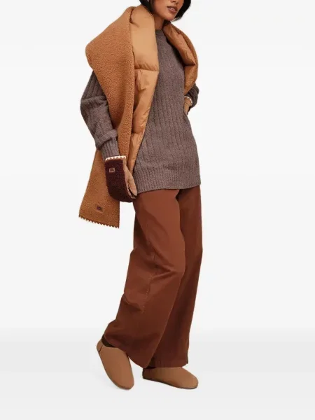 Pulover Ugg maro
