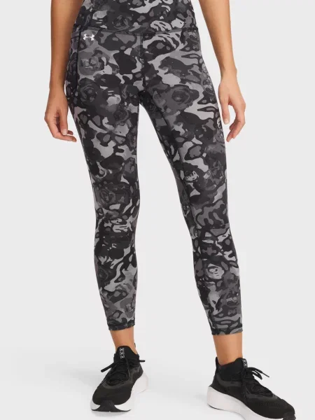 Камуфляжні укорочені штани Under Armour з принтом чорні