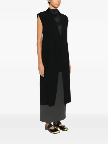 Palton Issey Miyake negru