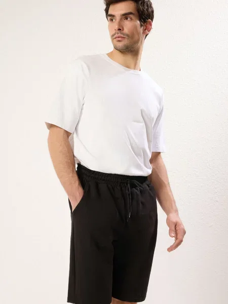 Pantaloni scurți Trendyol negru