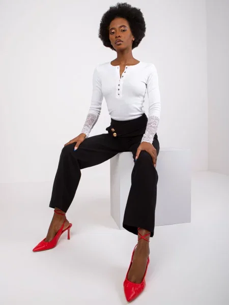 Pantaloni Fashionhunters de costum negru