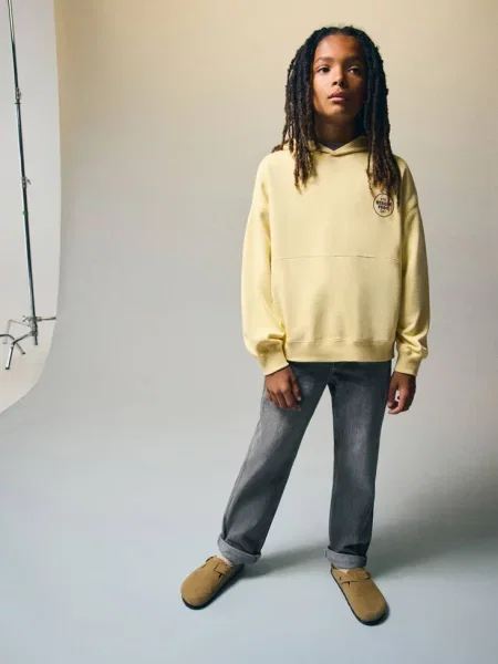 Jeansy regular fit z wywiniętymi nogawkami denim Dzieci 7 MANGO KIDS szary