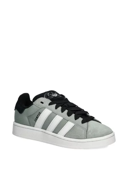 Sneakerși Adidas Gazelle din piele de căprioară cu decolteu rotund alb