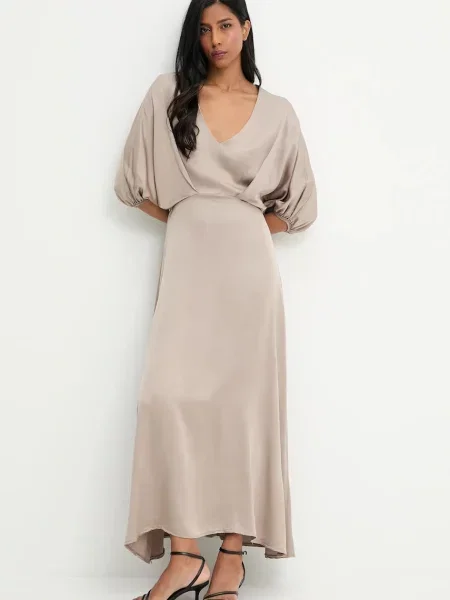 Haljina Answear.LAB maxi širi se prema dolje siva