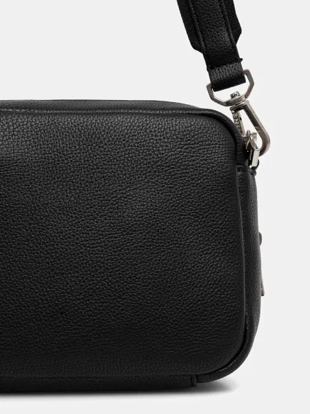 Calvin Klein táska fekete