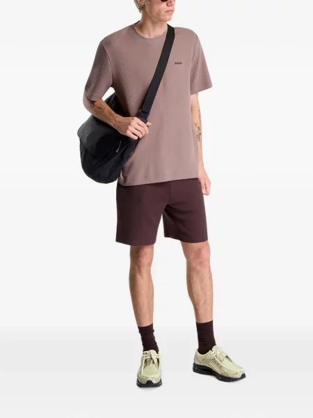 Tricou Hugo tricotate cu autograf maro