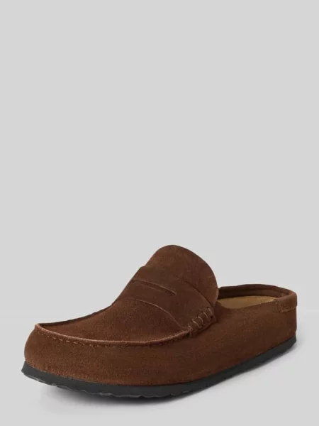 Klapki Birkenstock zamszowe brązowe