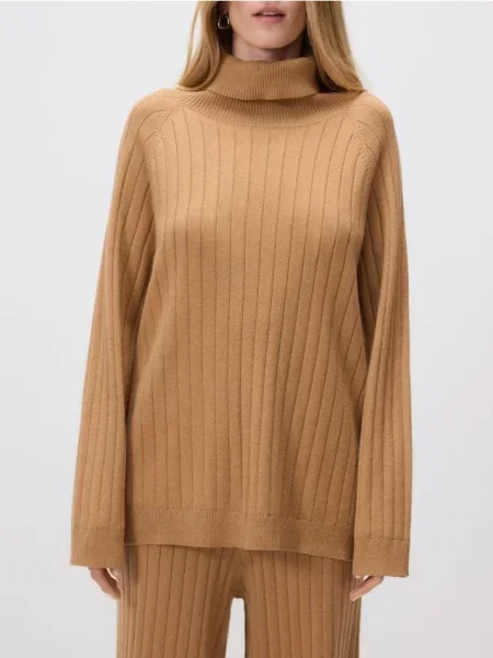 Reserved Водолазка в рубчик золотисто-коричневий коричнева