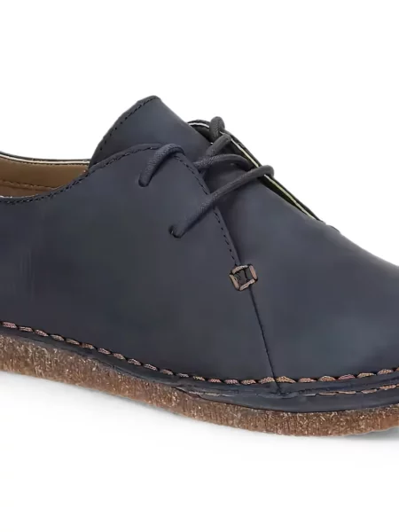 Pantofi Clarks Originals albastru