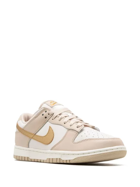 Sportbačiai Nike Phantom auksinė